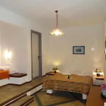 Apart Otel Enallaxis Áyios Dhimítrios
