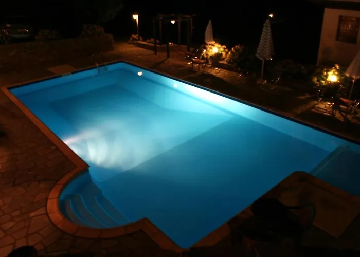 Aparthotel Enallaxis 3*